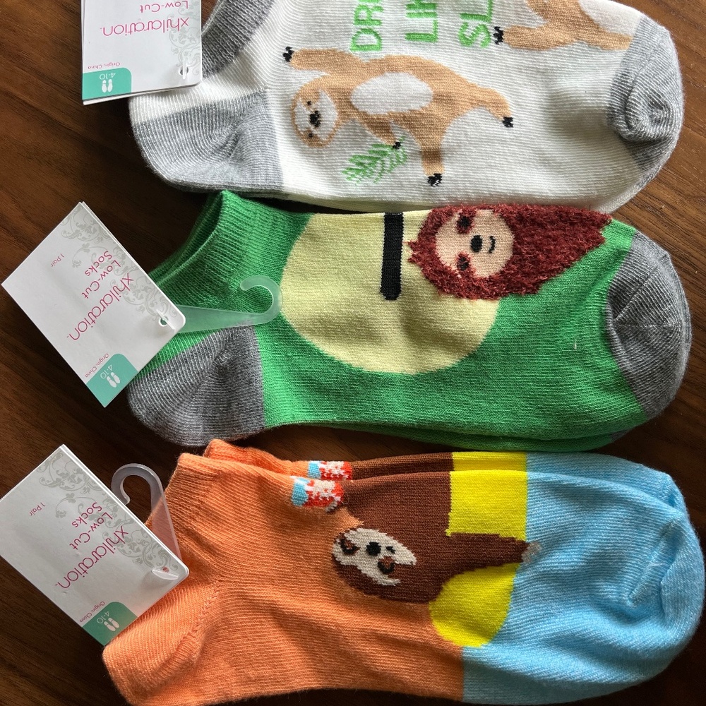 Low cut women’s socks